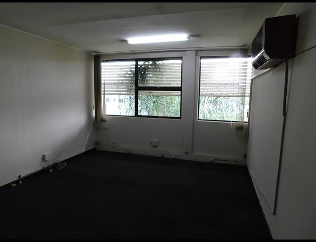 496M² OFFICE FOR SALE IN FERNDALE